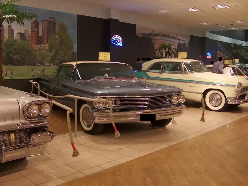 2007 American Car Wonders Budapest, Westend City Center Pontiac Bonneville Hardtop Coupé-1960