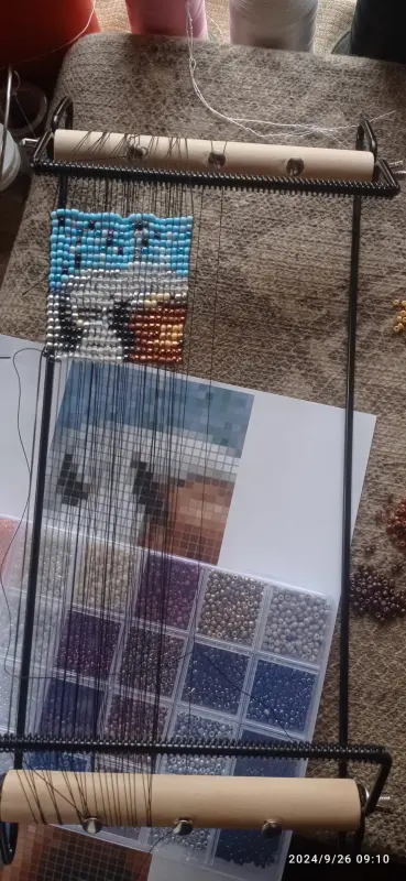 Horse portrait made using bead weaving technique